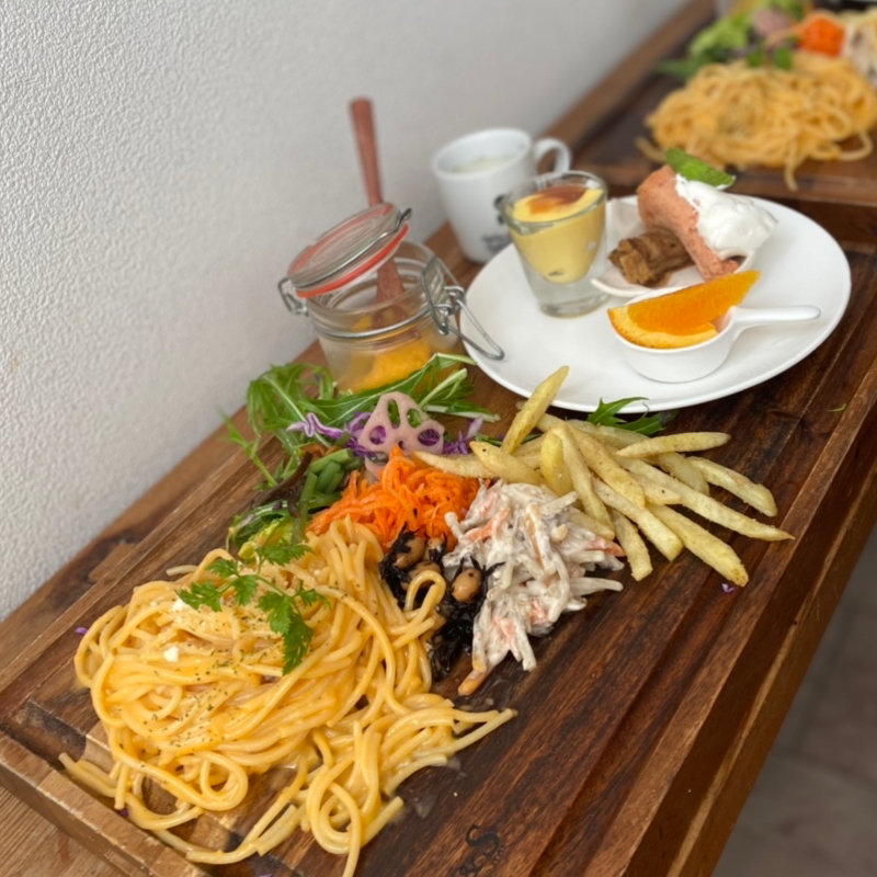 トマトクリームパスタプレート(ロゼッタ （Rosetta）)