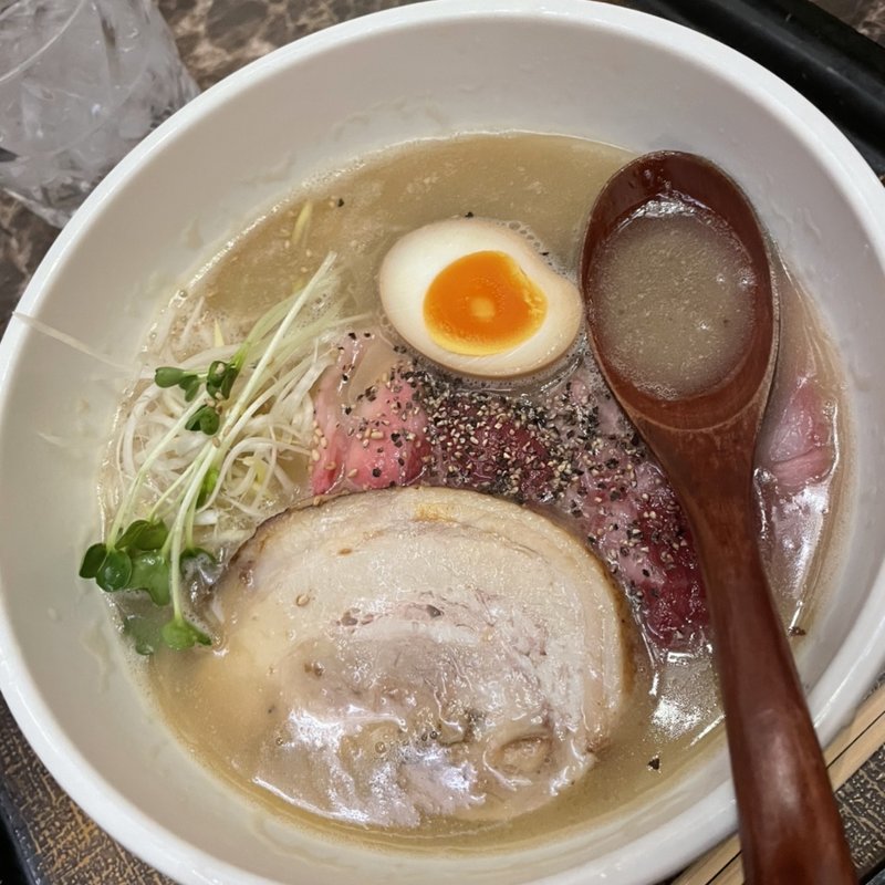 牛骨ラーメン(麺匠 竹虎 本店)