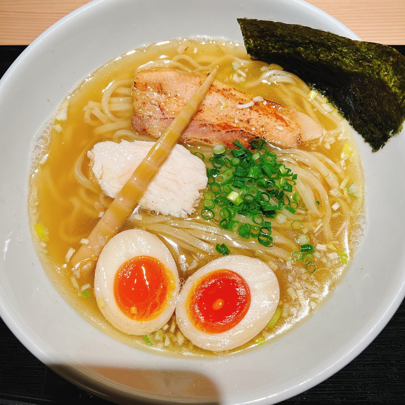しお味玉ラーメン(手打ちうどん 円清)