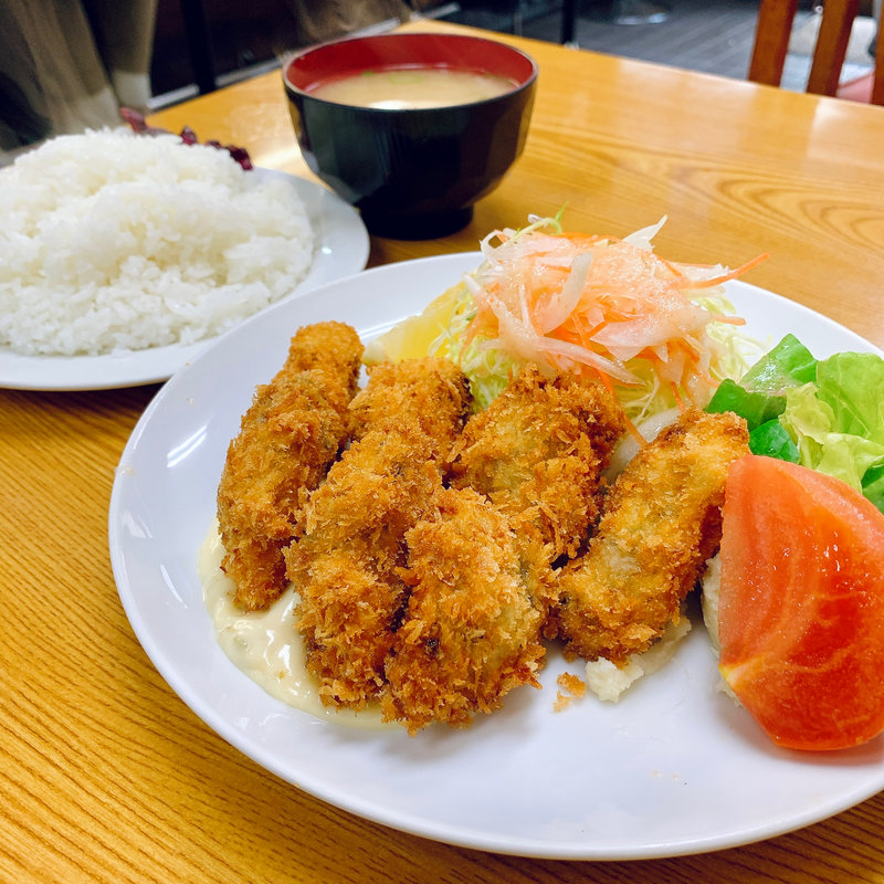 カキフライ定食（冬季限定）(グリルアイ )