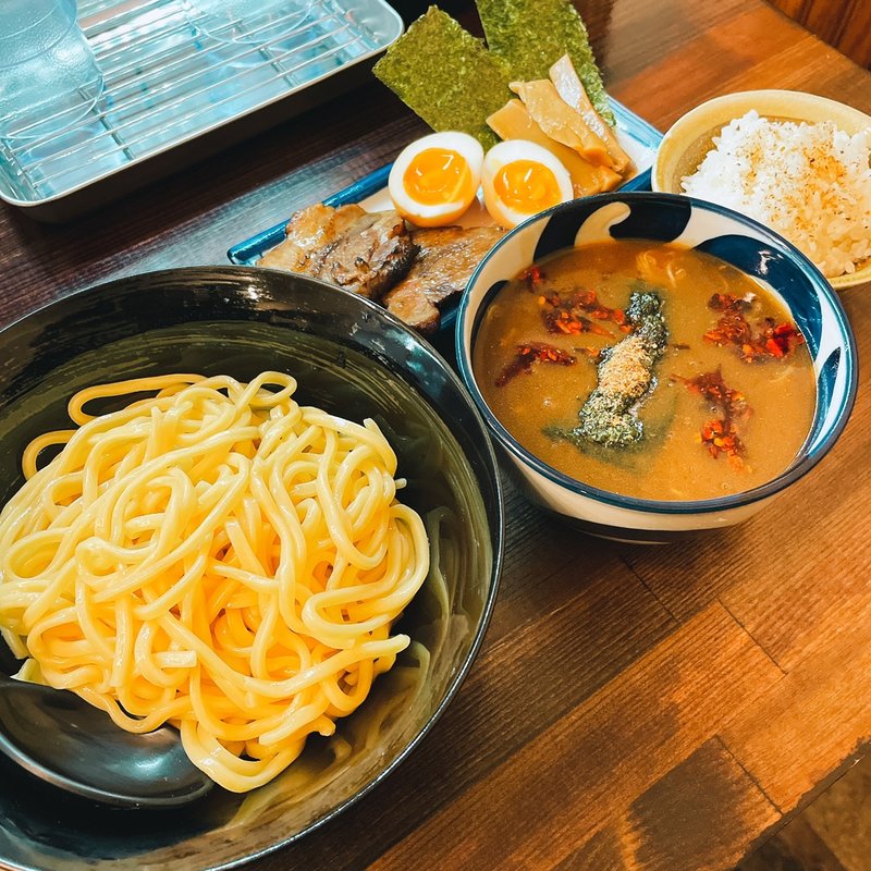 辛つけ麺　並　四種盛り(つけ麺明忠)