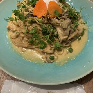 うっかりフィッシャーマンの全粒粉カルボナーラ(ディズニー　ハーベストマーケット)
