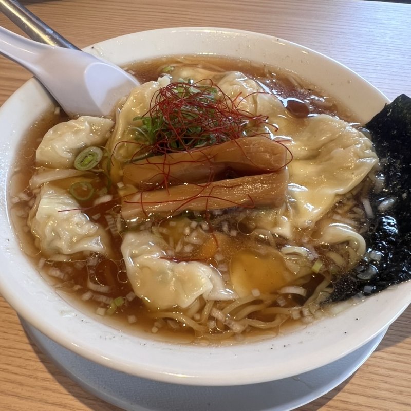 肉ワンタン麺(丸源ラーメン 練馬関町店)
