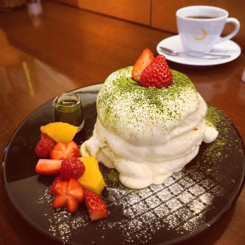 いちごと抹茶のパンケーキ(茶香 （チャカ）)