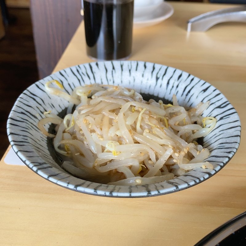 もやしナムル(大衆ホルモンやきにく 煙力 赤坪店)