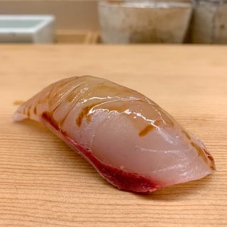 平政(ヒカリモノ 鮨とツマミ)