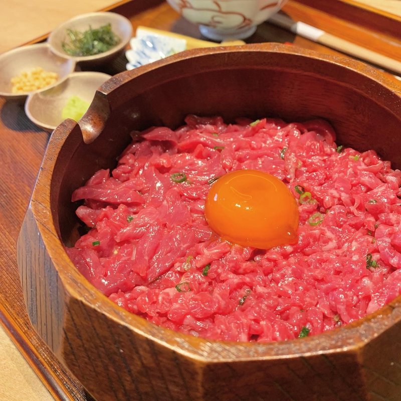 和牛塩ユッケまぶし　竹(西麻布 おにく 玲)