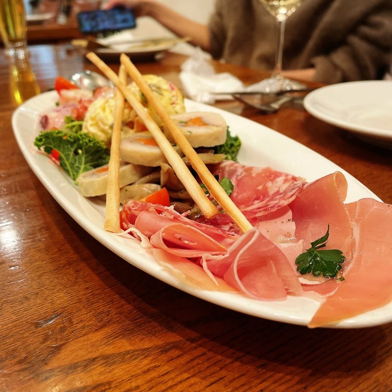 前菜4品盛合わせ(白金 イゾラ （ISOLA）)