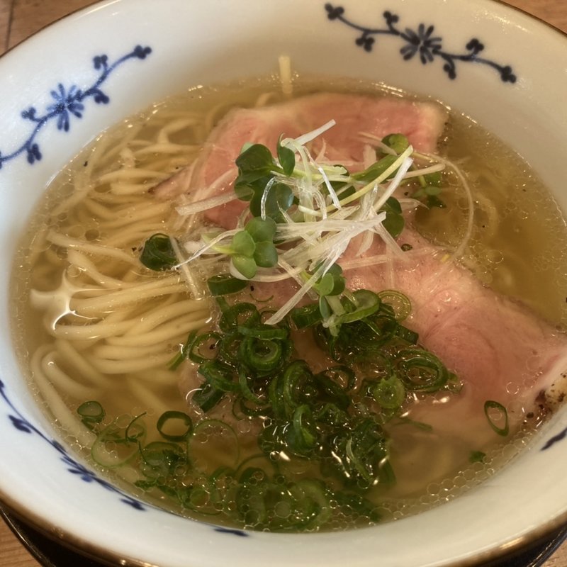 煮干しらーめん塩(麺屋粉哲)