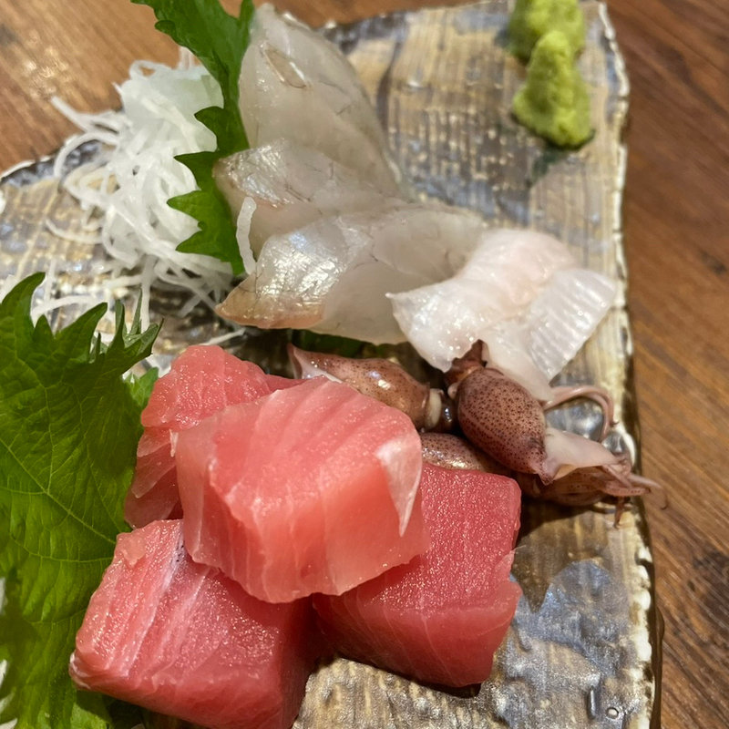 刺身二種盛まぐろコチ(酒席まつした)