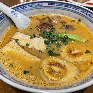 牛バラカレースープ麺(香港麺)(新記 三宿本店 （シンキ）)