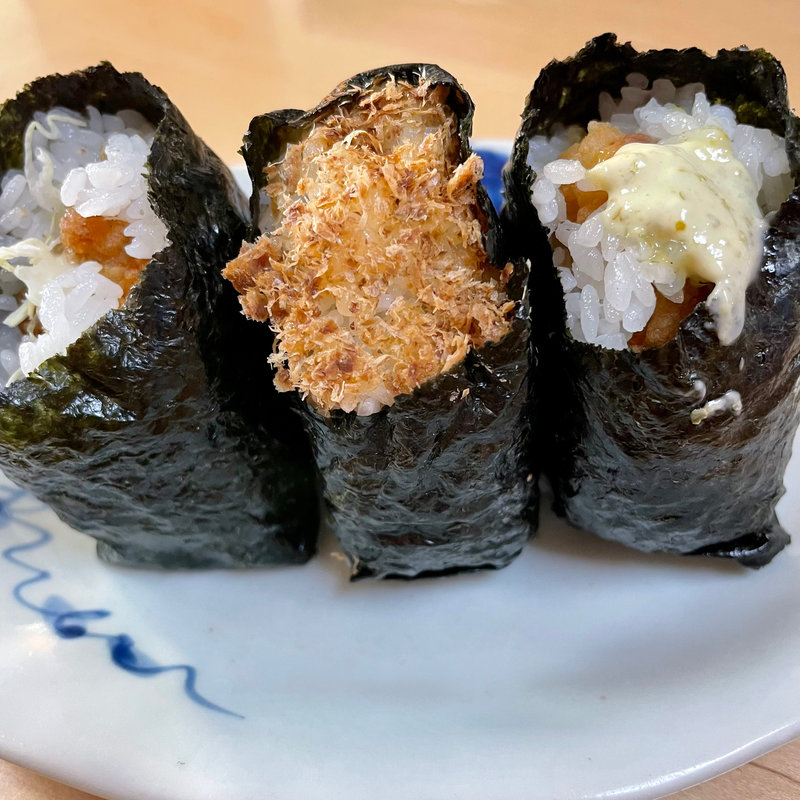 おにぎり(竜田・おかか・大人なチキン)(おにぎり小島米店 1号店)