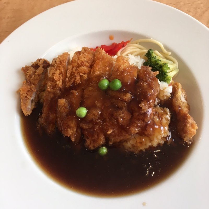 洋風カツ丼(レストランアマンド)