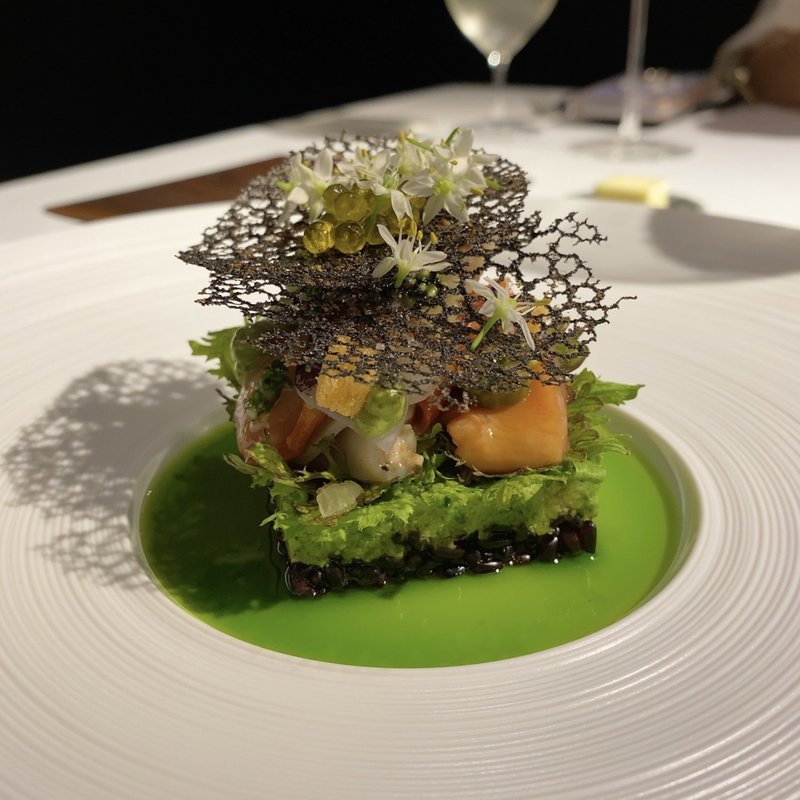 貝(ラ・ヴァガボンド （LA VAGABONDE）)