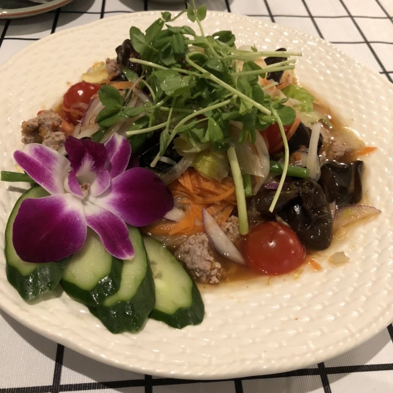 ヤムウンセン(CHADA)