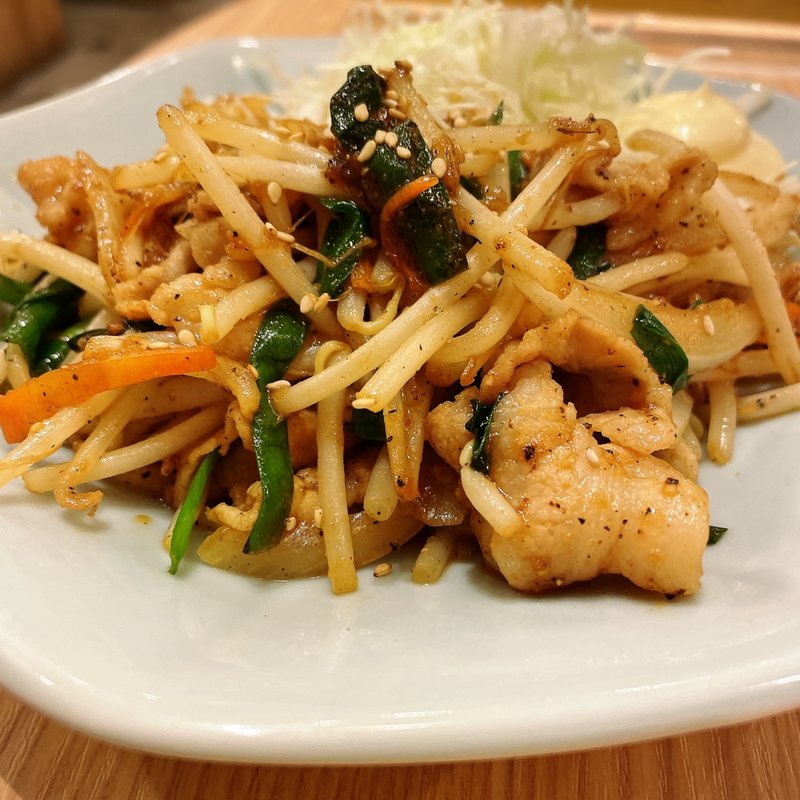 スタミナ焼肉(焼売酒場 なかめ)