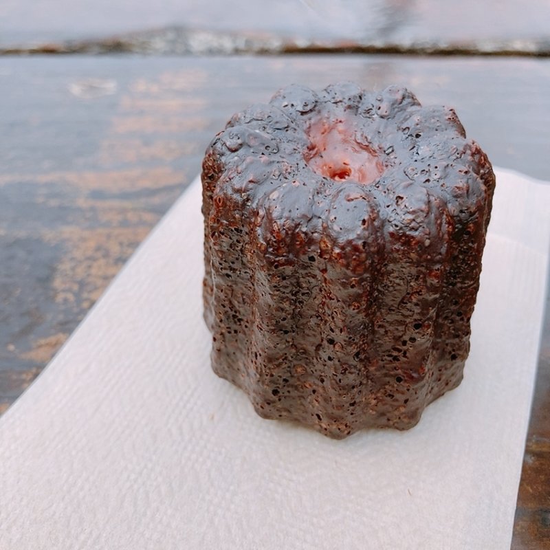 rit カカオ・カヌレ(リタルダンド（rit craft chocolate and coffee）)