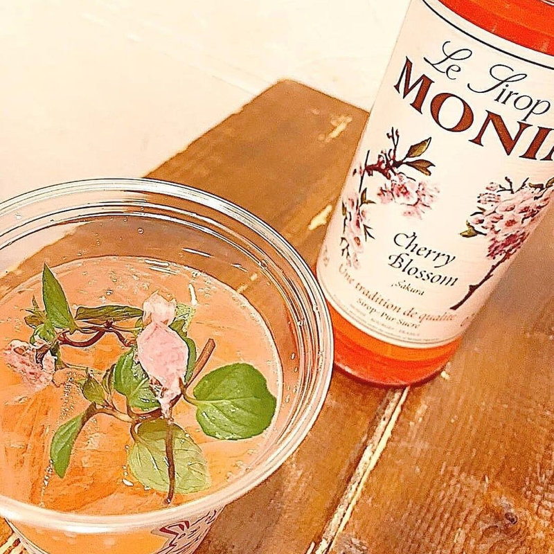 桜ソーダ( TOLO COFFE&BAKERY(トロ コーヒーアンドベーカリー))