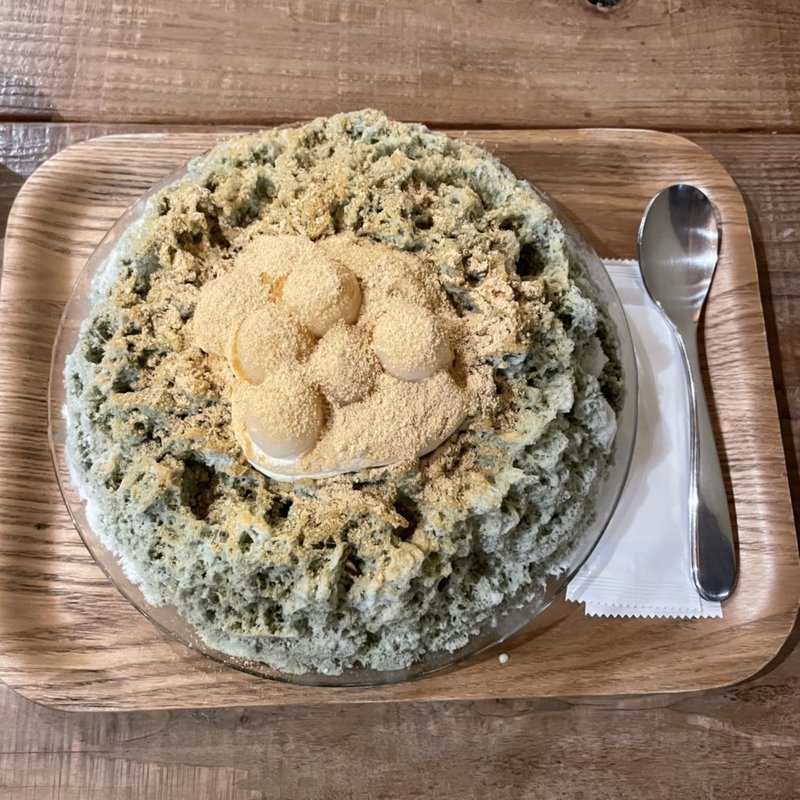 うぐいすもち(かき氷 薬膳スープ 美生)