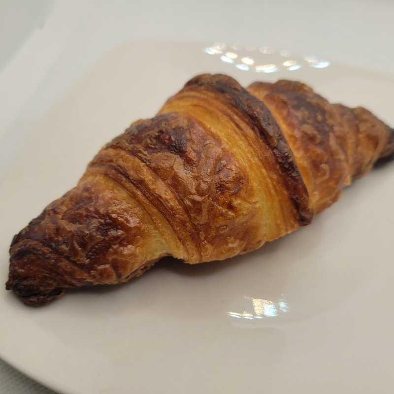 クロワッサン(ブーランジェリーペールラシェーズ)