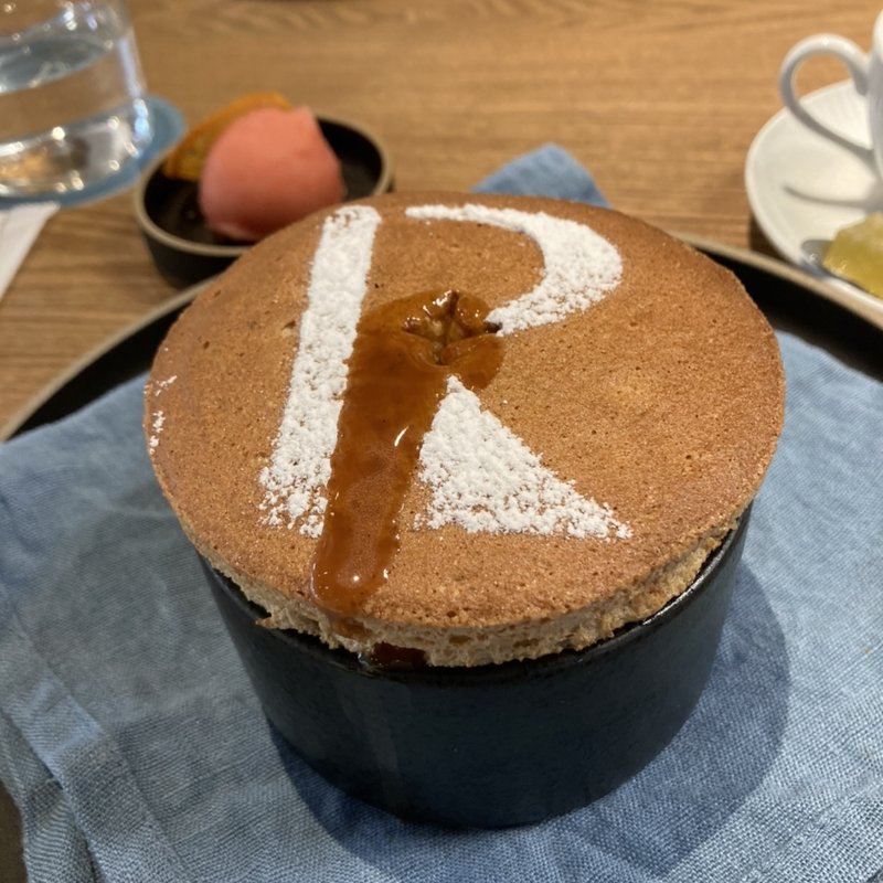 パリ左岸のスフレ(レガレヴ)