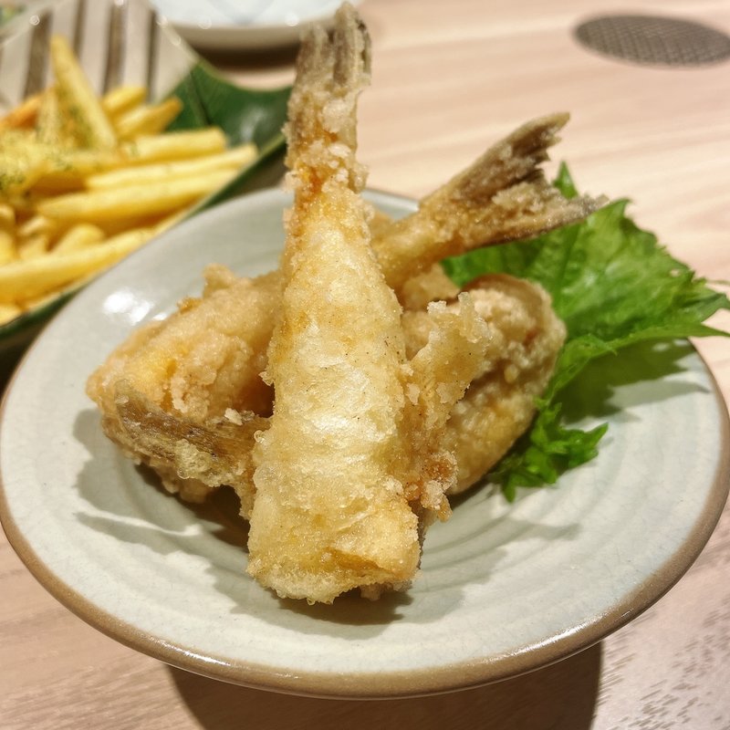 河豚の唐揚げ(ふぐぶた酒場)