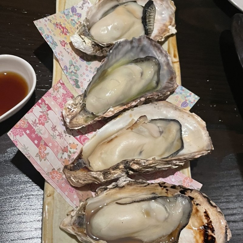 牡蠣たべくらべ(焼牡蠣)室津産(牡蠣としゅうこと時々かねこ)