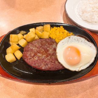 ハンバーグステーキ(サイゼリヤ　 岡山富田店 )