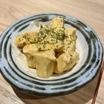 クリームチーズの醤油漬け(ふぐぶた酒場)
