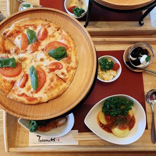 (Pizza Cafe TakemuRa (ピザカフェタケムラ))