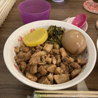 魯肉飯セット(帆帆魯肉飯)