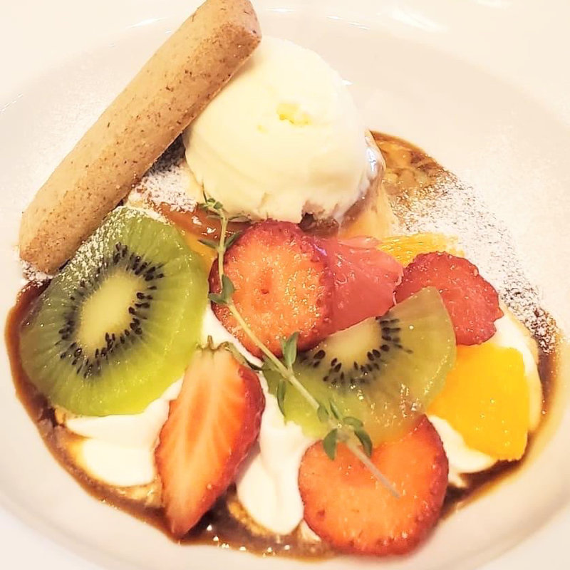 プリンアラモード(喫茶湊)