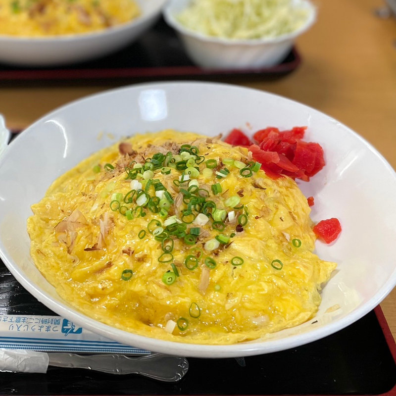 タカナオムライス(タケシタベーカリー 喫茶部)