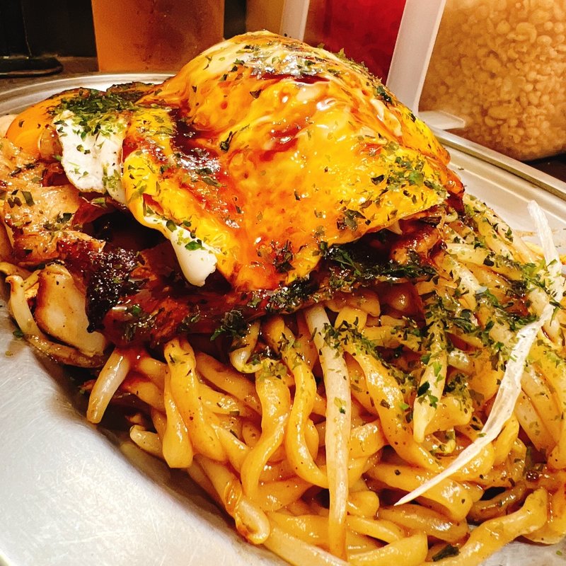 神保町やきそば ソース イカエビ入り(みかさ )