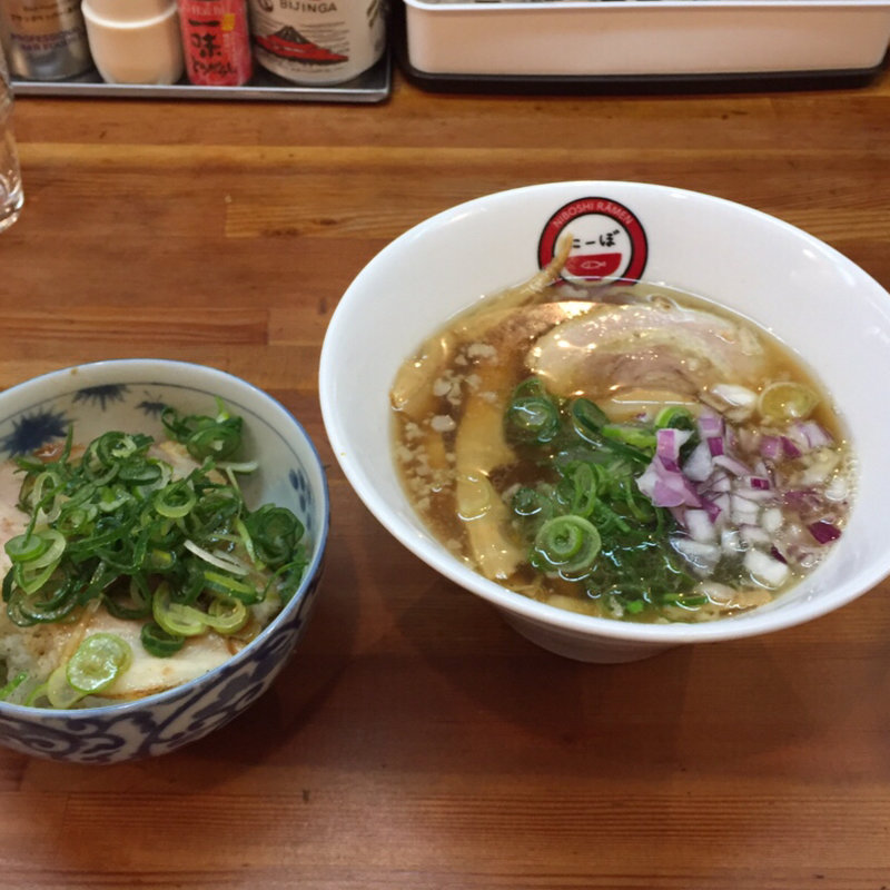 ミニ焼豚丼セット(ラーメンにーぼ)