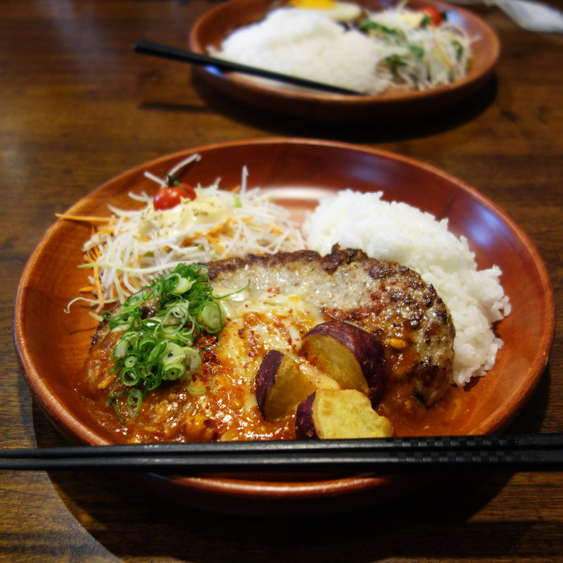 チーズダッカルビ風バーグディッシュ300g(びっくりドンキー 福岡桧原店)