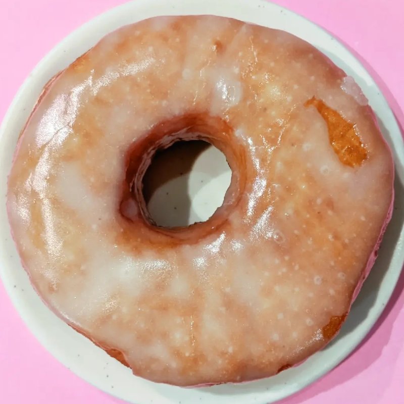 Plain Glazzed(DUMBO Doughnuts and Coffee)