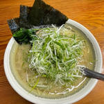 ラーメン(カマリヤ大将)