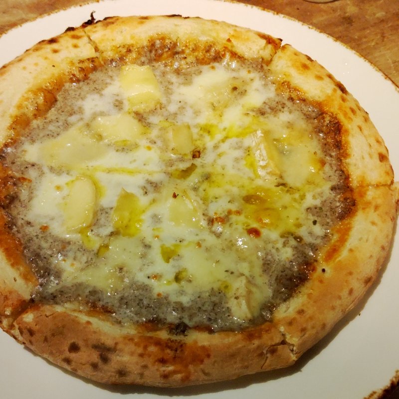 トリュフクワトロフォルマッジ(シエロイリオ （Riverside Cafe Cielo y Rio）)