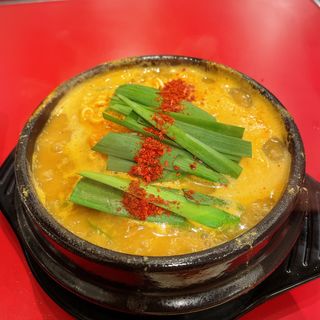 納豆スンドゥブチゲ(焼肉 冷麺 てっちゃん 中目黒店)