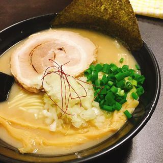 鶏白湯醤油ラーメン(へべれ家)