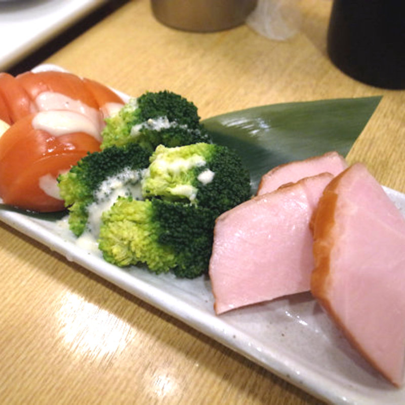 ブロッコリー＆トマト＆高級ハム(須賀乃湯)