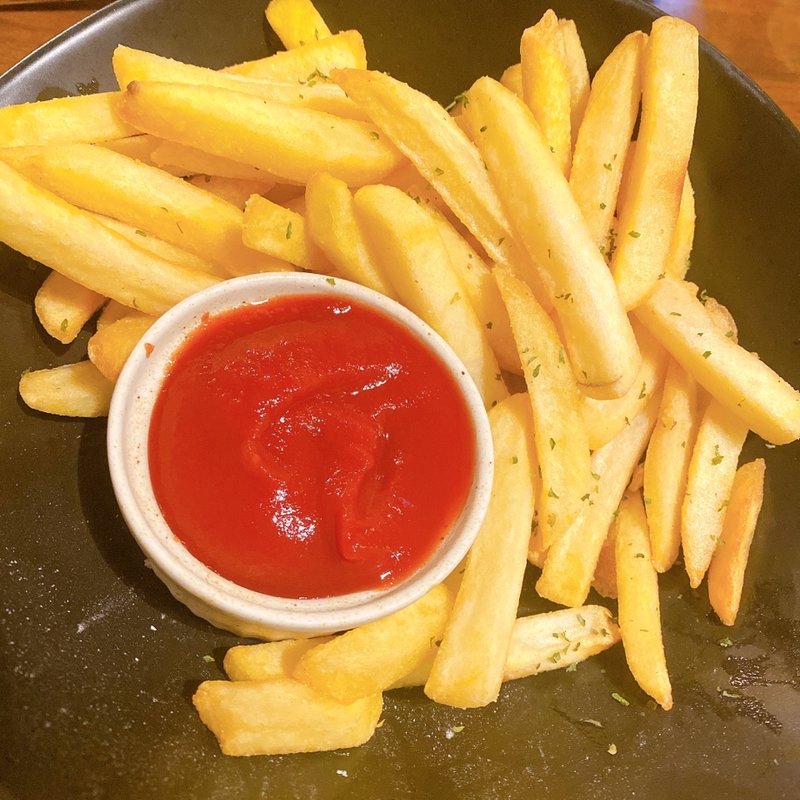 ポテトフライ(創作和風バル 自遊人)