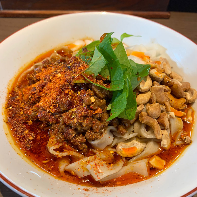 汁なし担々麺ごま(晴耕雨読)