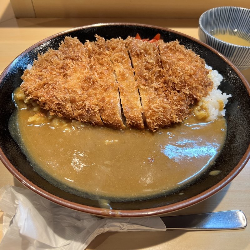かつカレー(とんかつ衣浦)