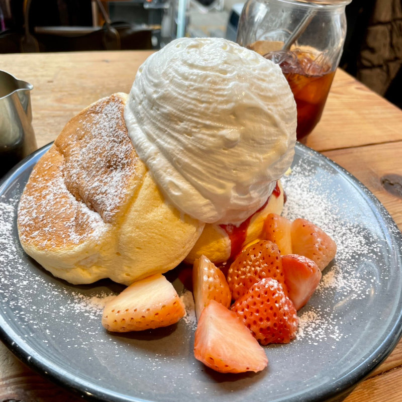 淡雪と練乳のパンケーキ(ESPRESSO D WORKS 池袋)