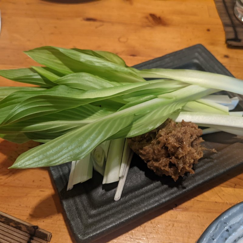 うるいのフキ味噌添え(鳥酎 )