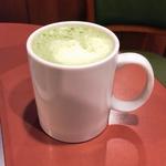 抹茶ラテ（M）(カフェ・ベローチェ 田町店)