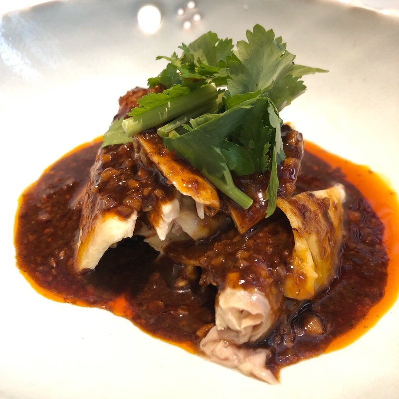 よだれ鶏(中国料理 風花雪月 代沢 金威)