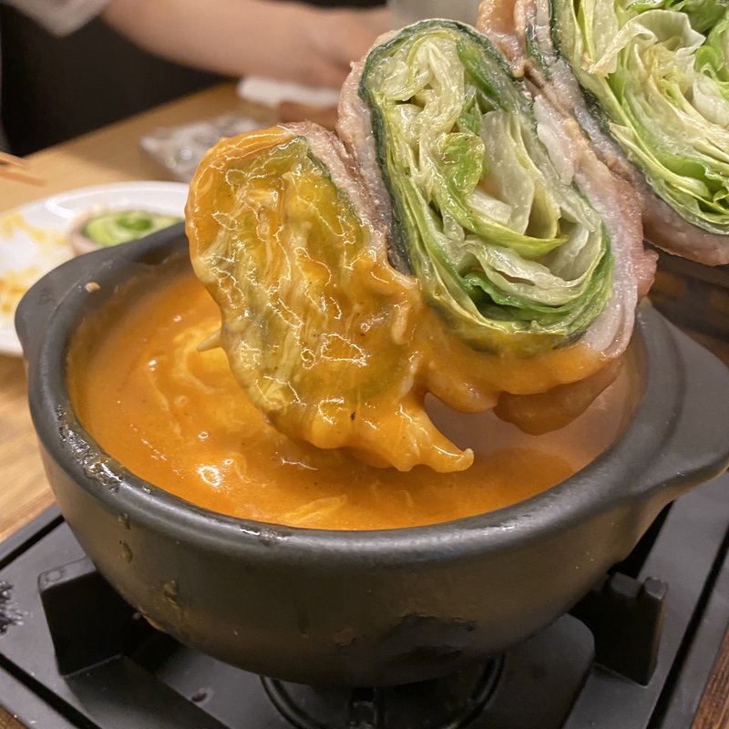 レタス巻き× カレーチーズフォンデュ(栄の串 せぶん)